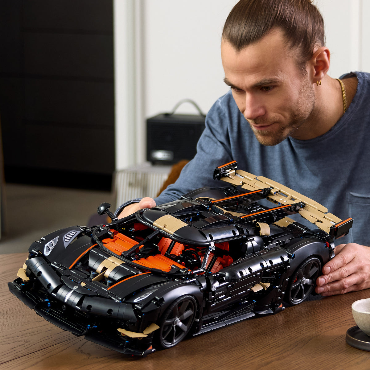 LEGO Technic Koenigsegg Sadair’s Spear Hypercar 42232