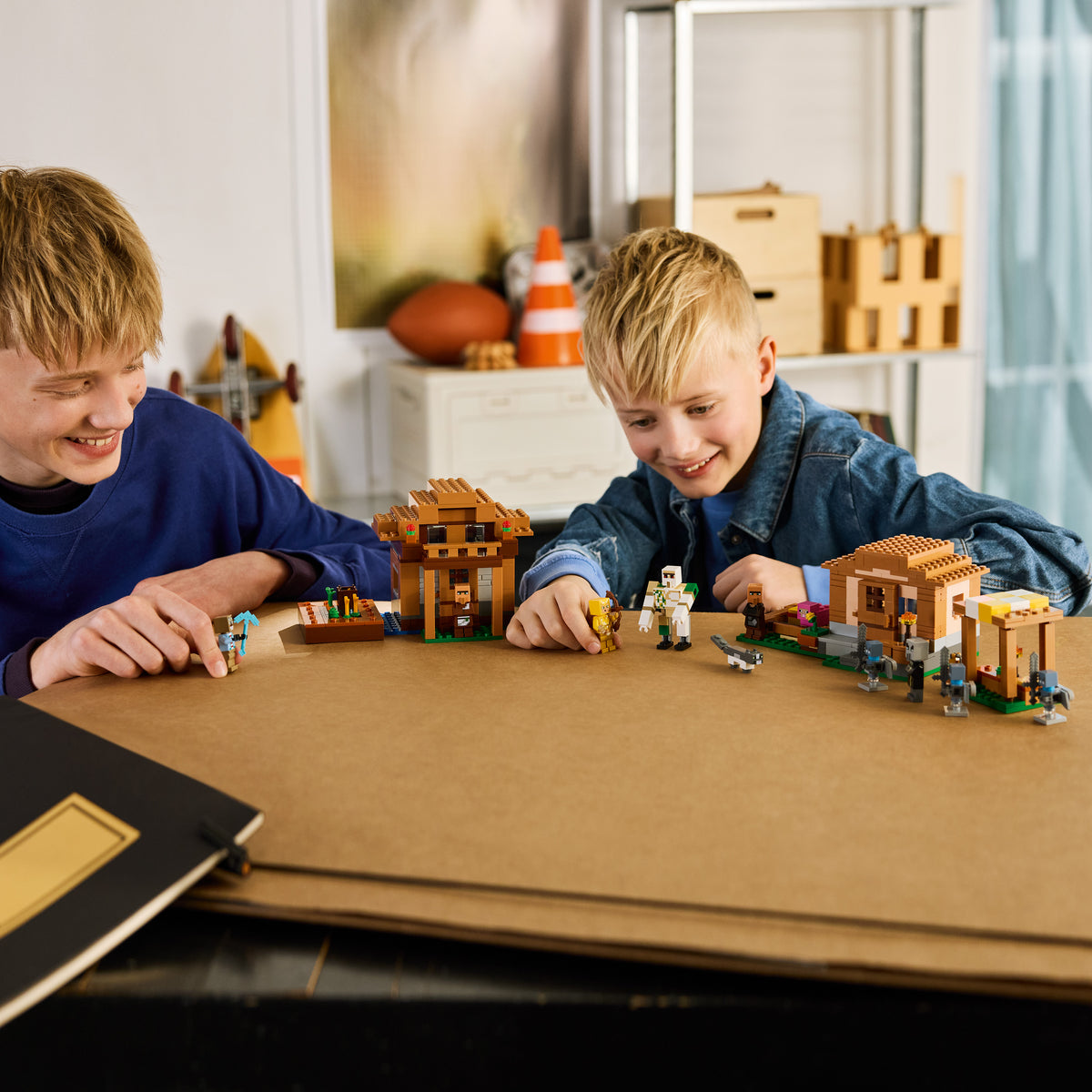 LEGO Minecraft 21596 Angriff des Magiers auf das Dorf
