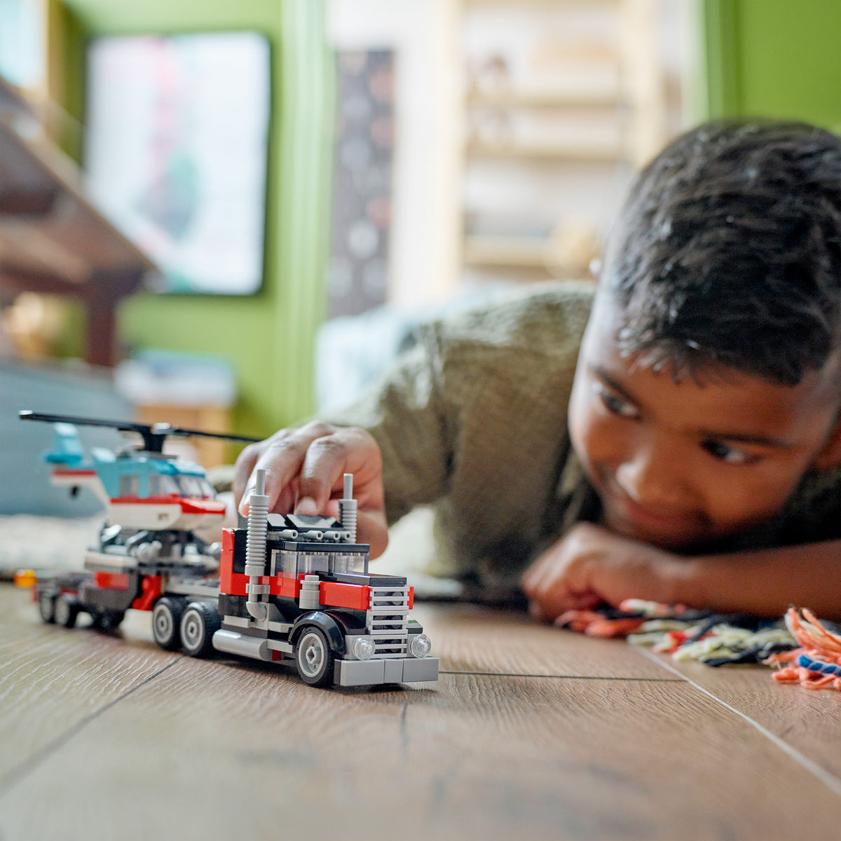 LEGO Creator 31146 Tieflader mit Hubschrauber
