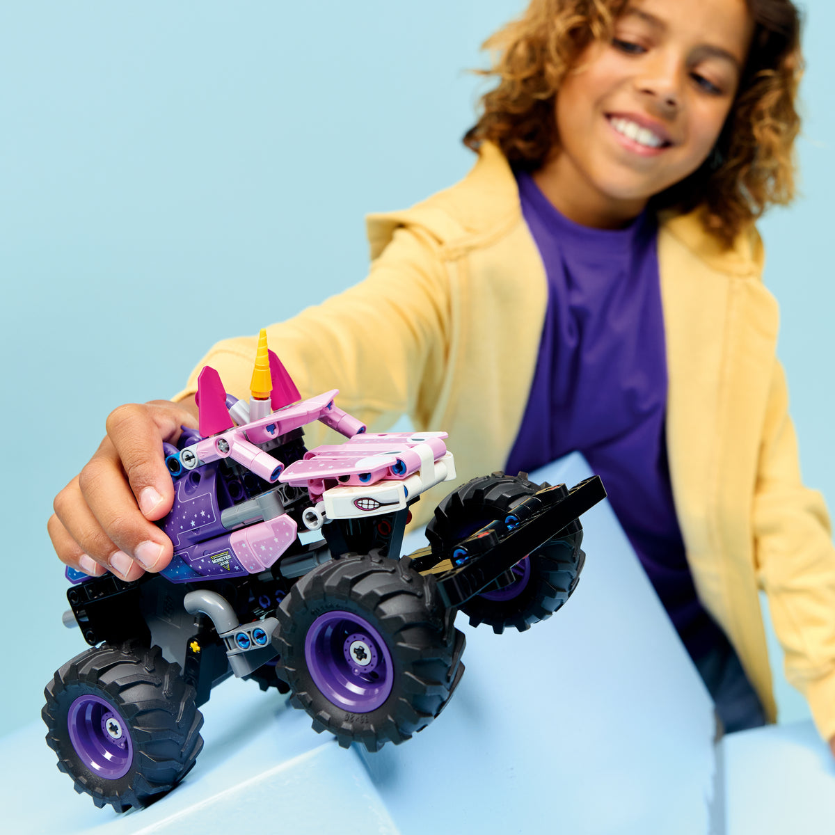LEGO Technic 42220 Monster Jam™ Sparkle Smash™