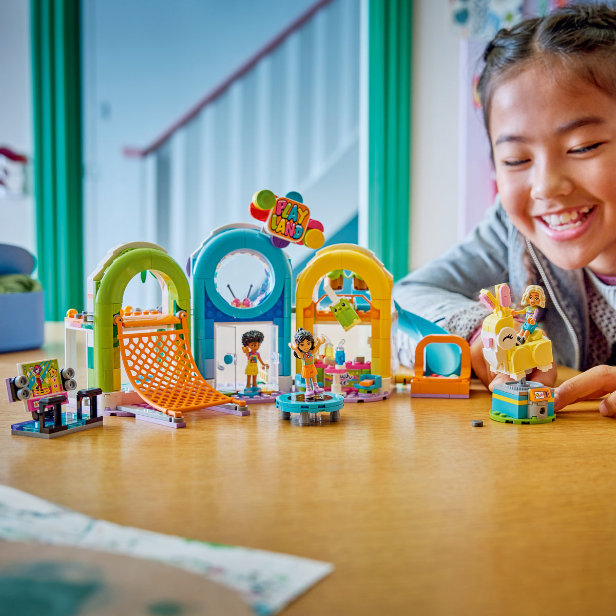 LEGO Friends 42686 Cooler Indoor-Spielplatz