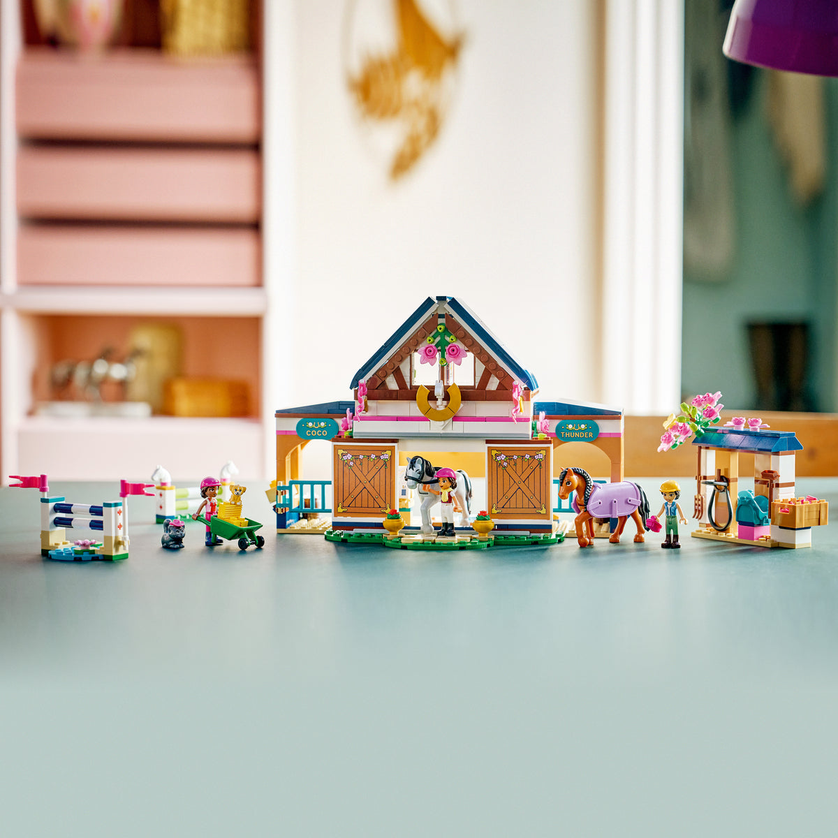 LEGO Friends 42688 Pferdestall und Reitschule