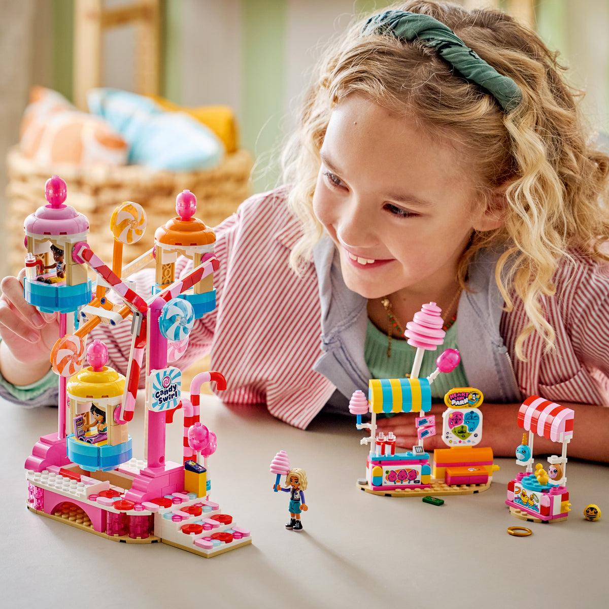 LEGO Friends 42700 Cupcake-Riesenrad