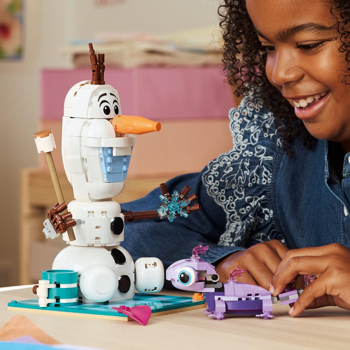 LEGO Disney Frozen 43287 Picknickspaß mit Olaf und Bruni