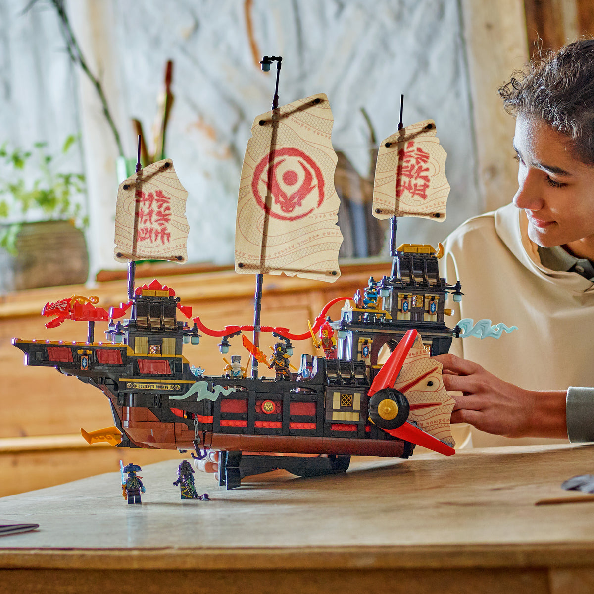 LEGO NINJAGO 71848 Der Tempel-Flugsegler