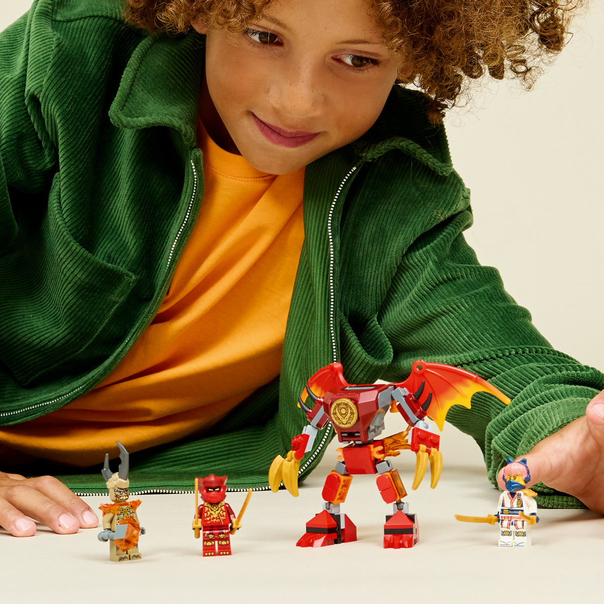 LEGO NINJAGO 71851 Kais Drachen-Mech Battle Set