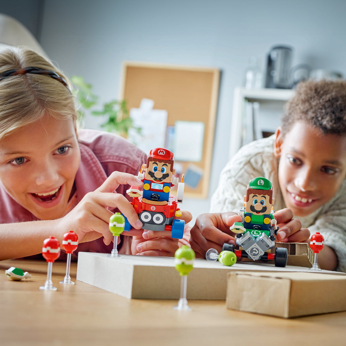 LEGO Super Mario 72034 Mario Kart – Baby Mario vs. Baby Luigi