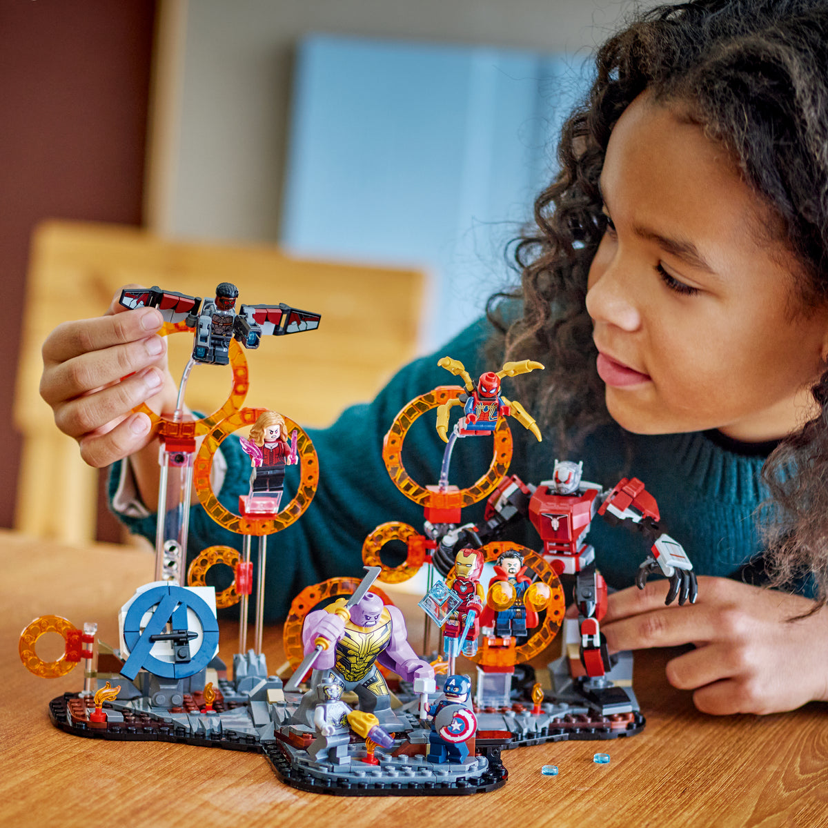 LEGO Marvel 76323 Avengers: Endgame Letzter Showdown